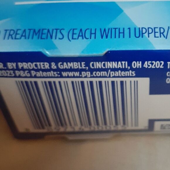 New Crest 3D Whitestrips CLASSIC VIVID tooth teeth whitening 6 levels 20 STRIPS - Picture 3 of 4